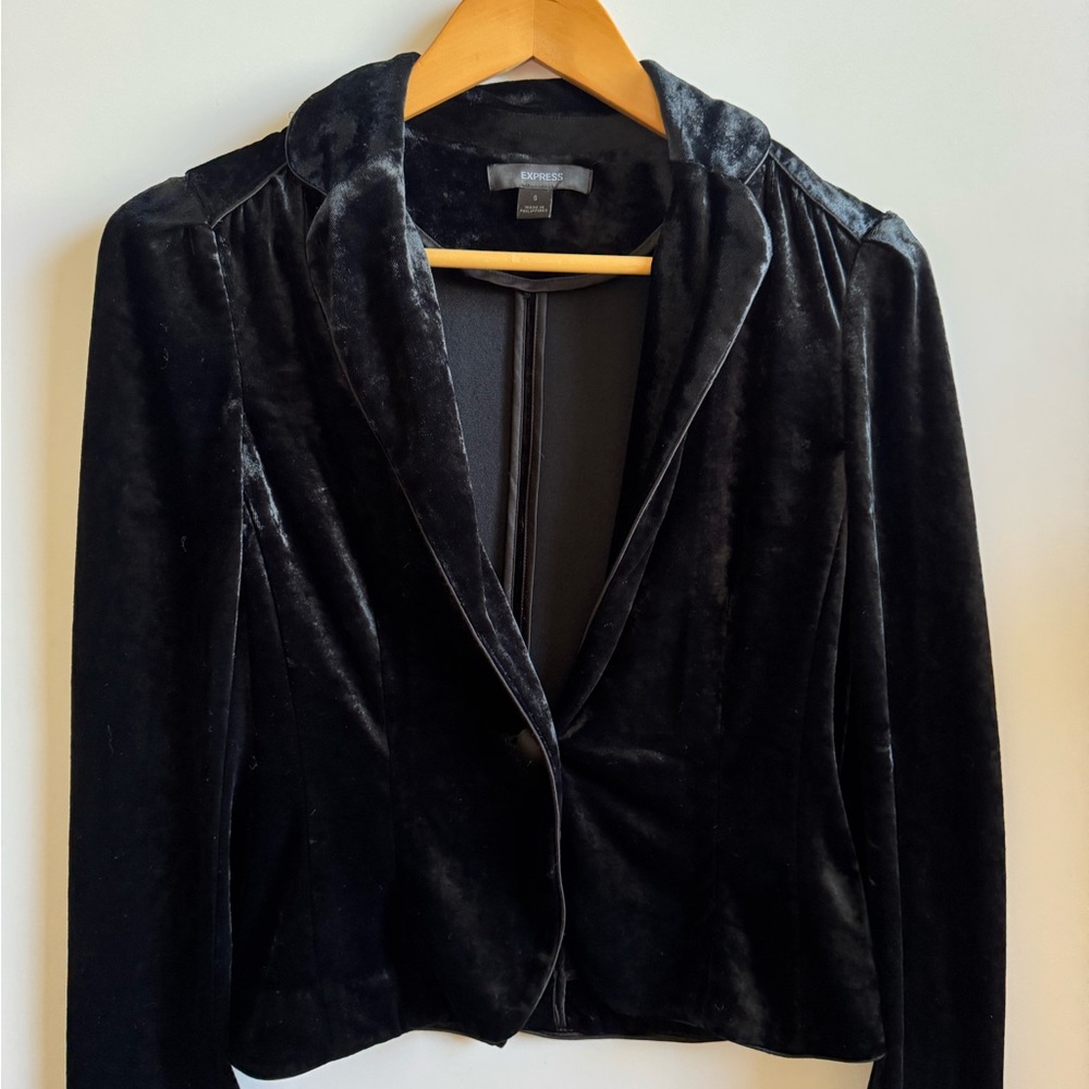 Express Soft velvet jacket - Picture 3 of 13